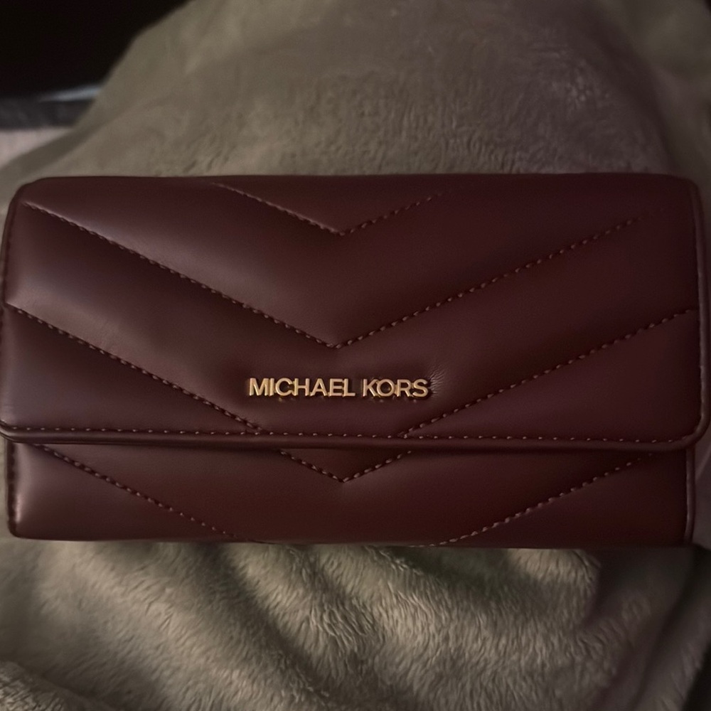 Michael Kors Trifold Quilted Wallet